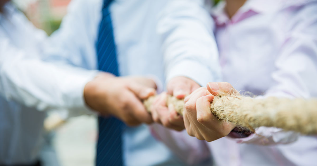 Supply chain vs. supply chain – does the paradigm of competing supply chains really apply?