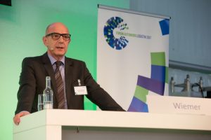 Frank Wiemer (Rewe) is pushing "Trade 4.0" - ©Kai Bublitz/BVL Tel.: +49171/5446015<br /> e-mail: info@kaibublitz.de<br /> Internet: www.kaibublitz.de<br /> Deutsche Bank AG<br /> BLZ.:200 700 24<br /> Konto Nr.:5249198