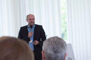 Thomas Holzner (Siemens) aims to digitalize the entire P2P process with suppliers.