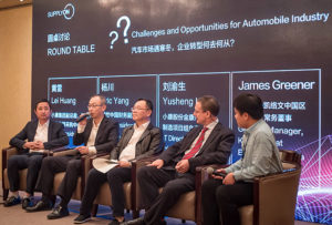从左到右：博世杨总，金康黄总，金康刘总，凯络文James Greener，北京航信魏经理（主持人）